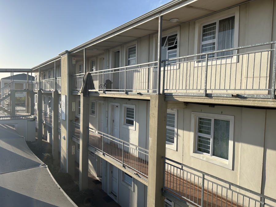 2 Bedroom Property for Sale in Stellendale Western Cape